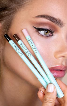 Satin Kohl Eyeliner Bright