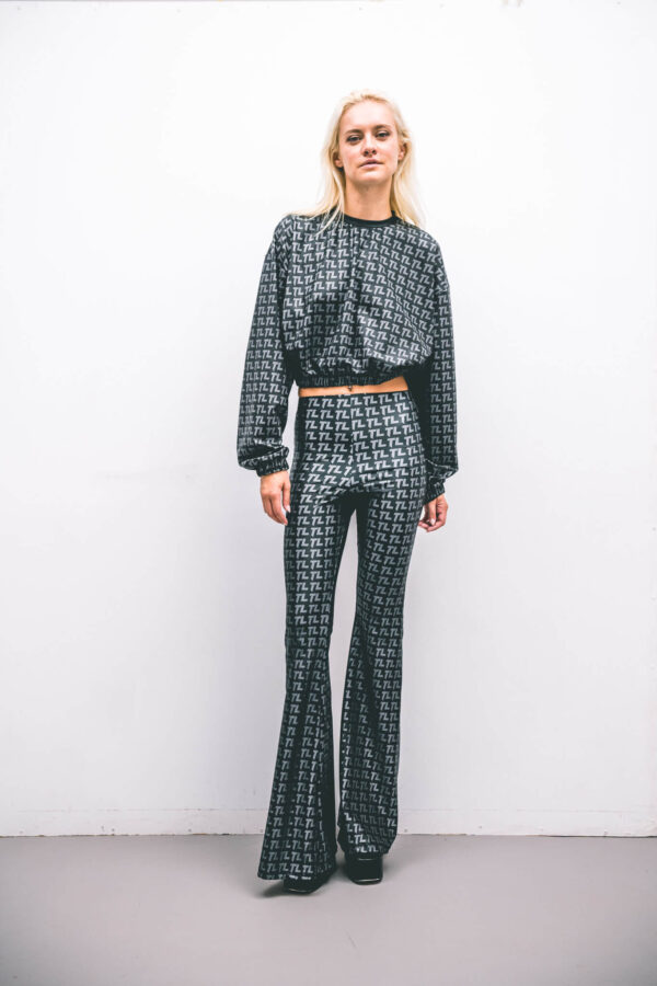 Thunder Oversized Crop sweatshirt - Typelove