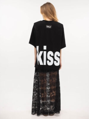 oversized-tshirt-true-kiss-black-02-typelove-2409.jpg