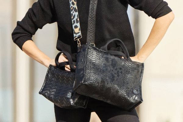 BOND BORSA-ONLY AVAILABLE IN MINI