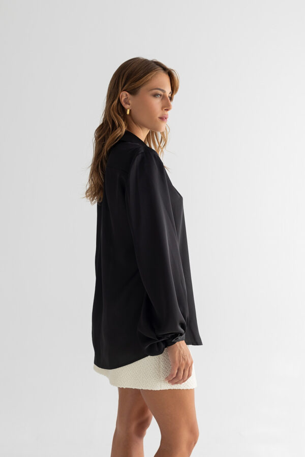 Jasmine Black Shirt