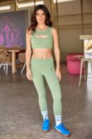 Signature Emblem Pear Green legging