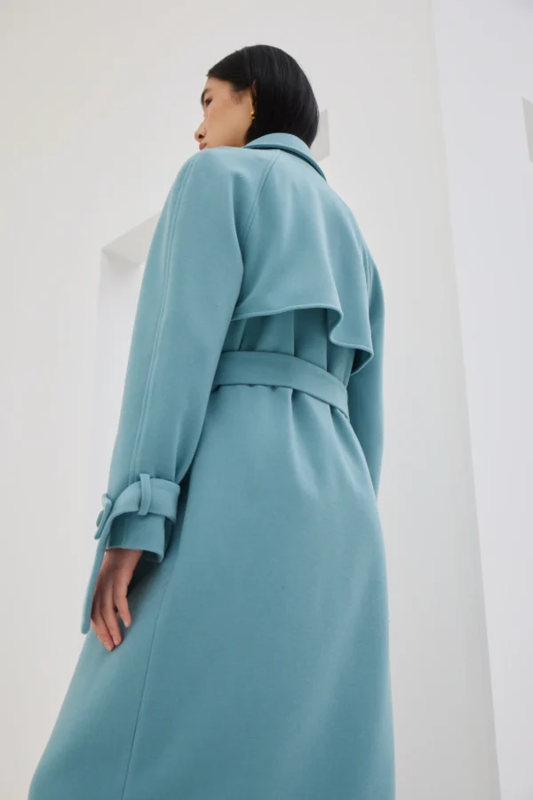 Σταυρωτό Παλτό με Ζώνη