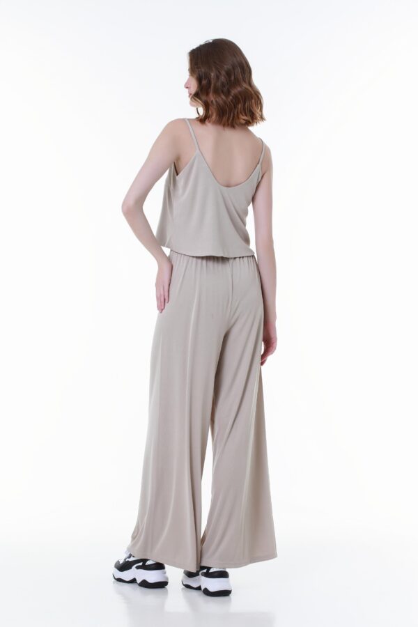 Flowy Ribbed Top in Vibrant Beige