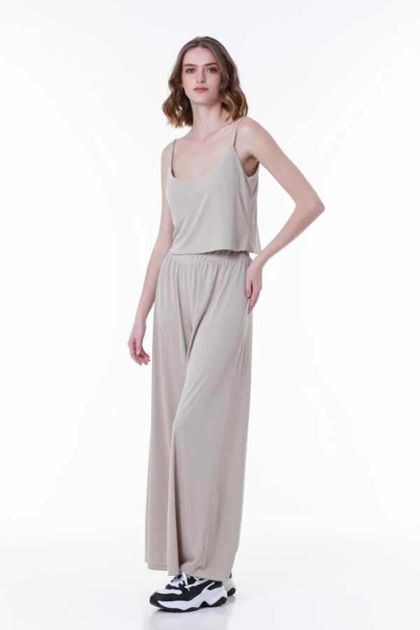 Flowy Ribbed Top in Vibrant Beige