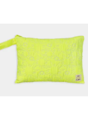 BOLT YELLOW