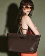 Christina Malle-Brown Tote bag