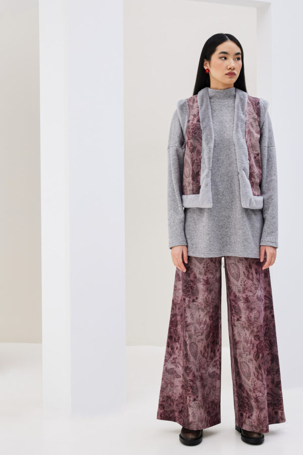 Μπλούζα με όρθιο γιακά