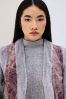 Μπλούζα με όρθιο γιακά