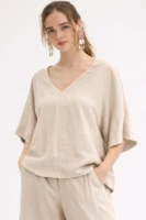 Μπλούζα σε loose γραμμή