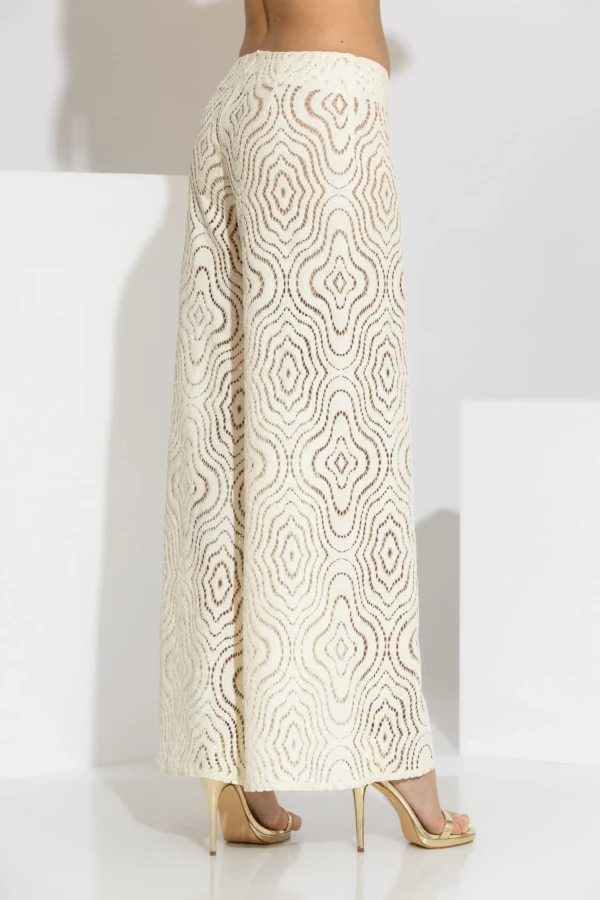 Παντελόνι σε Πλεκτή Δαντέλα