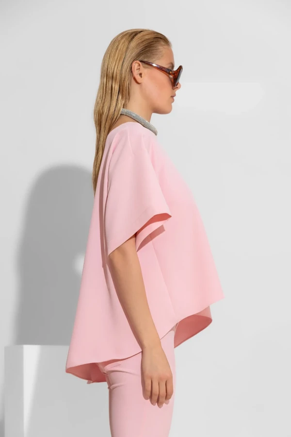 Κρέπ Oversized Μπλούζα με Ανοιχτή Λαιμόκοψη