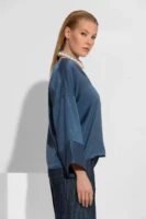 Σατέν Μπλούζα Με -V- Ντεκολτέ