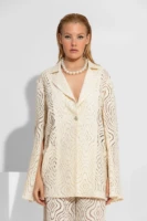 Oversized σακάκι σε πλεκτή δαντέλα