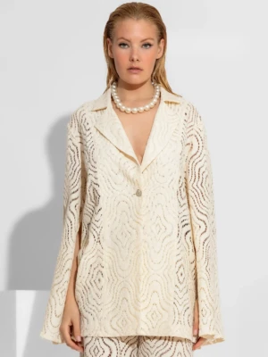 Oversized σακάκι σε πλεκτή δαντέλα