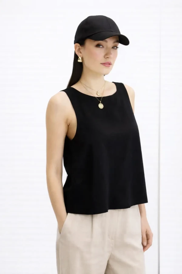 Αμάνικο Μπλουζάκι