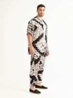 PEBBLES mao shirt