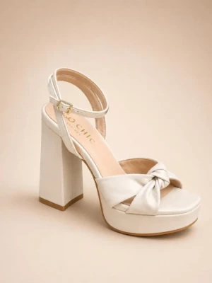 Πέδιλο Arabella Off White