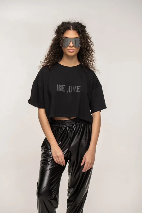 Black Boxy Crop T-Shirt Relove