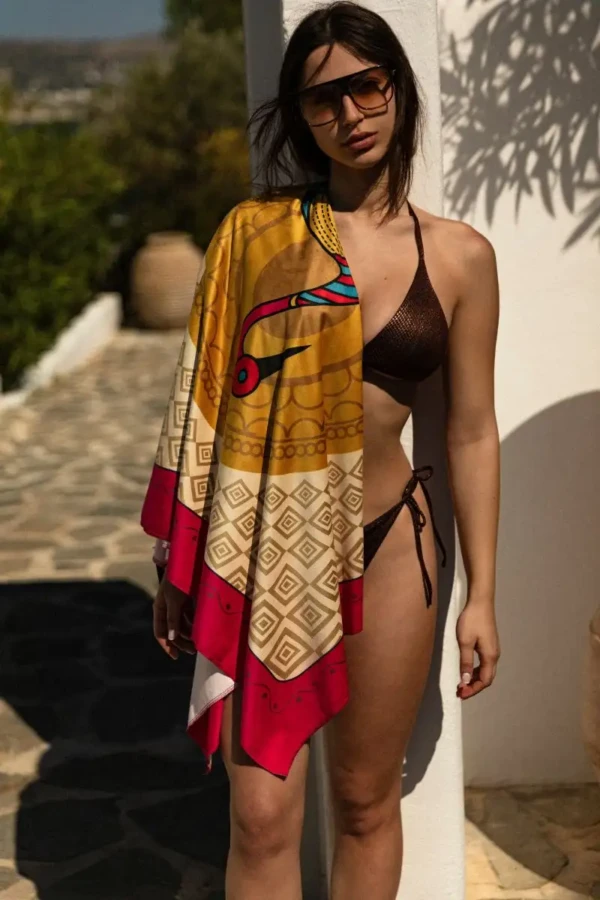 Heron Elegance • Beach Towel