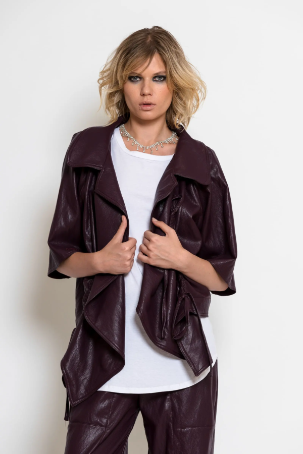 Ασύμμετρο Faux Leather Μπολερό