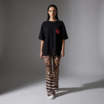 Type Love Heart Logo Puff T-Shirt Black