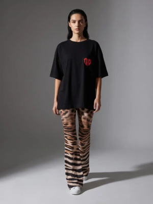Type Love Heart Logo Puff T-Shirt Black